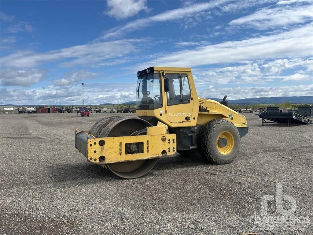 Bomag BW211 D40 Compactadores de suelo