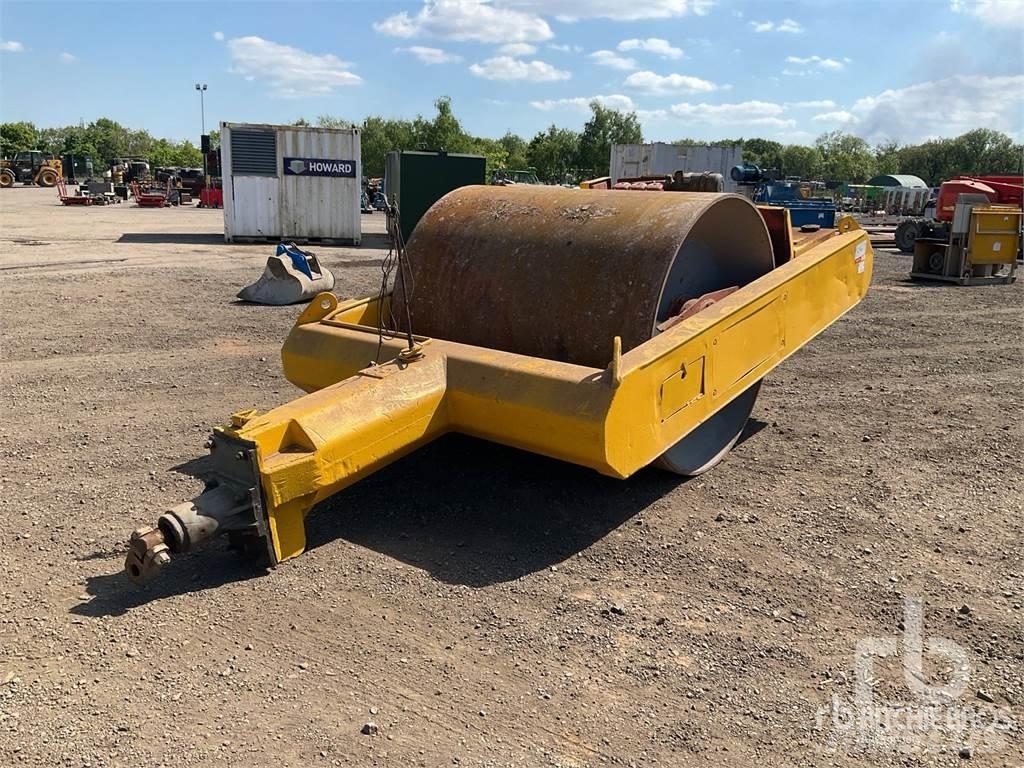Bomag Towable Compactadores de suelo