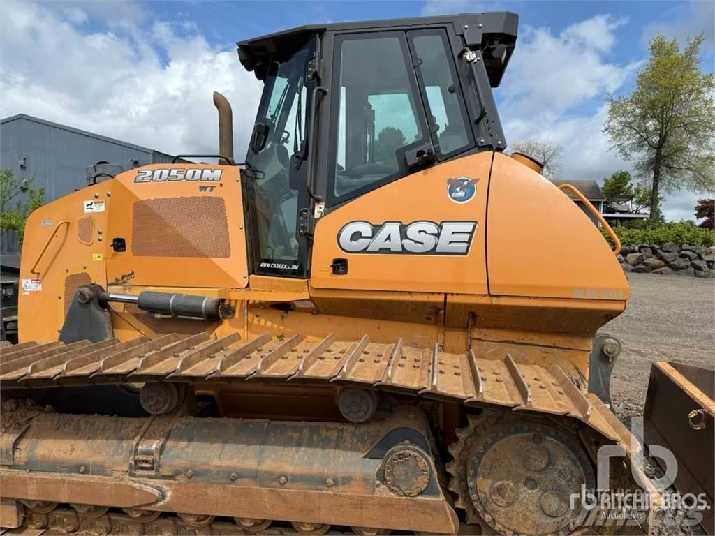 CASE 2050M Buldozer sobre oruga