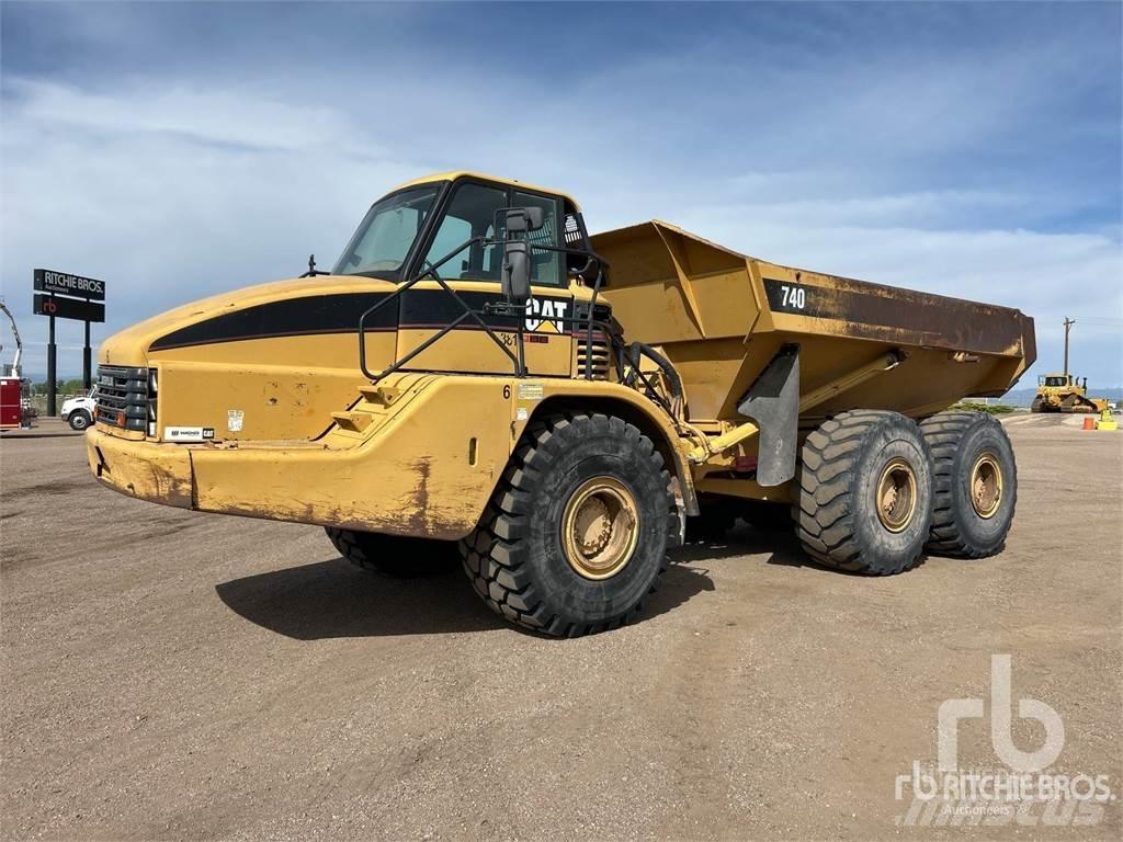 CAT 740 Dúmpers articulados