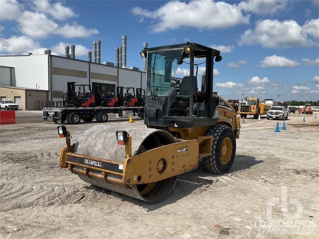 CAT CS423E Compactadores de suelo