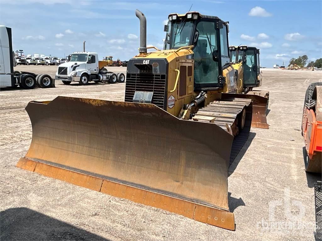 CAT D6K2 LGP Buldozer sobre oruga