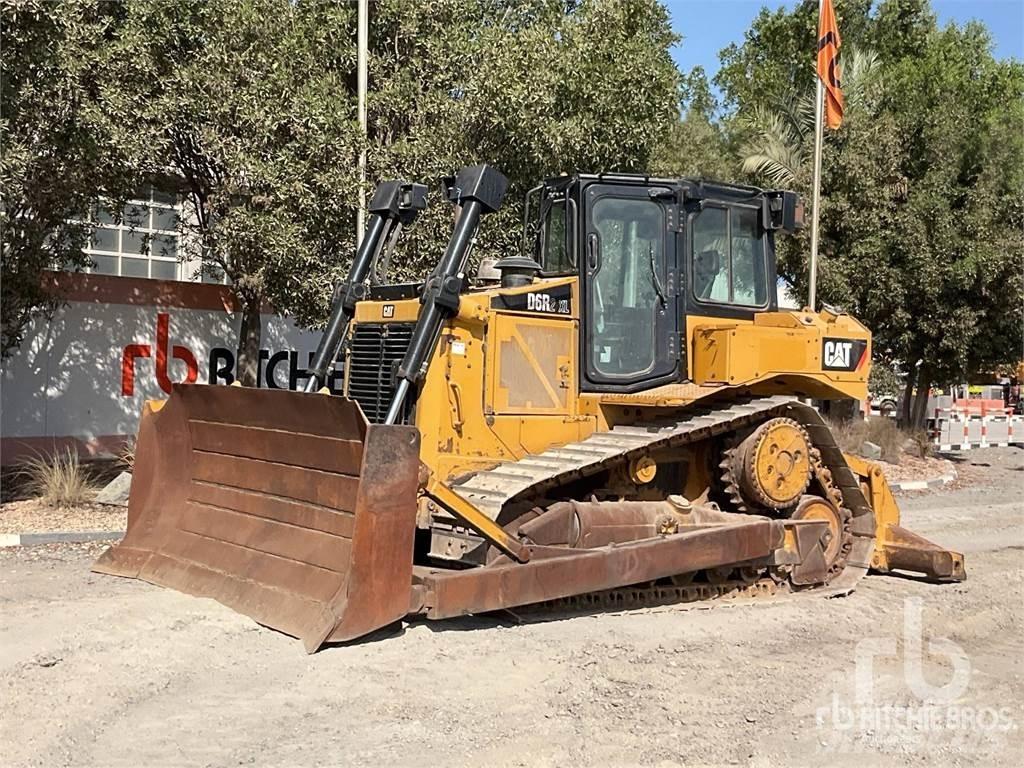 CAT D6R2XL Buldozer sobre oruga