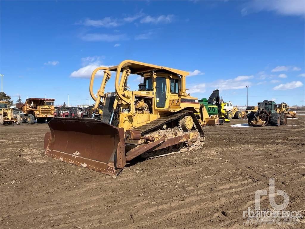 CAT D8N Buldozer sobre oruga