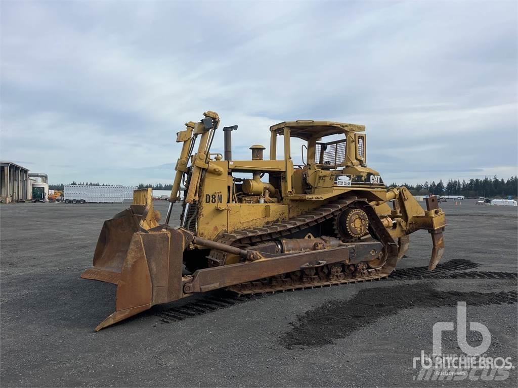 CAT D8N Buldozer sobre oruga