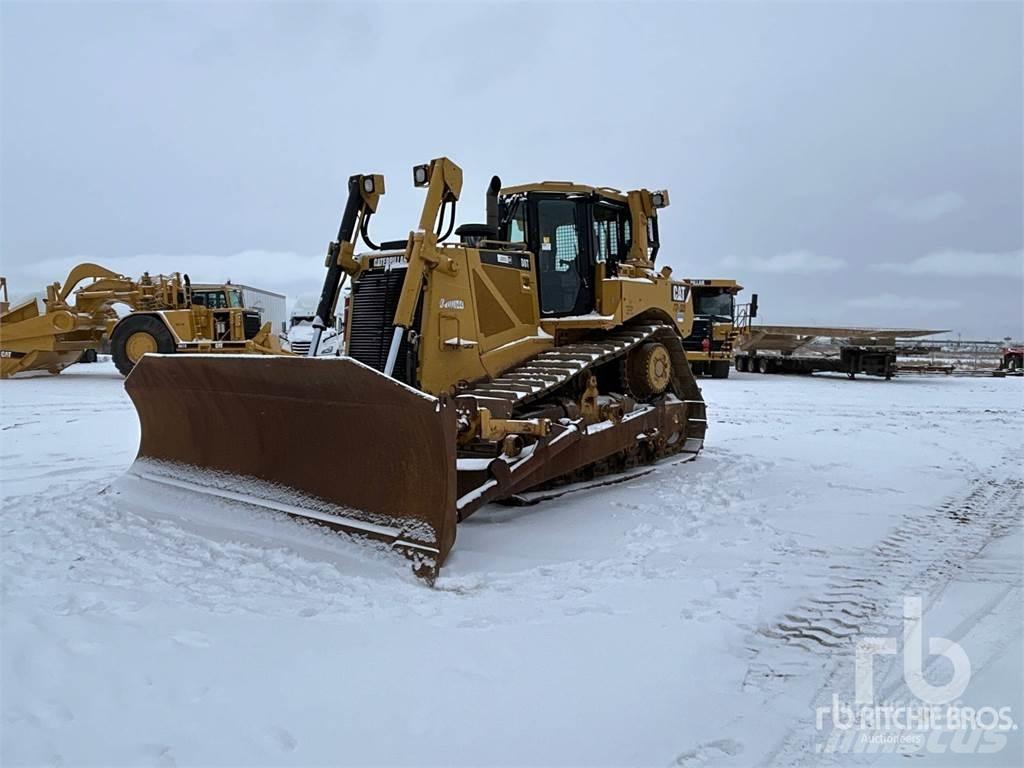CAT D8T Buldozer sobre oruga