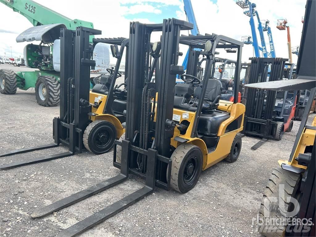 CAT DP25N Carretillas diesel