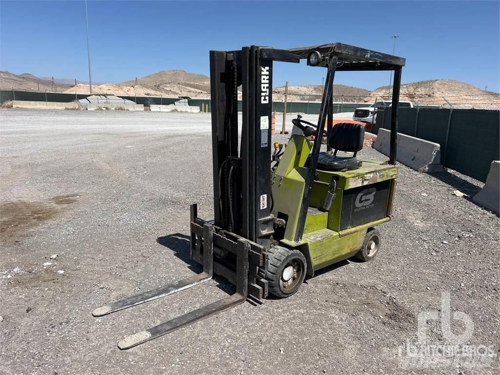Clark 4150 lb Carretillas de horquilla eléctrica