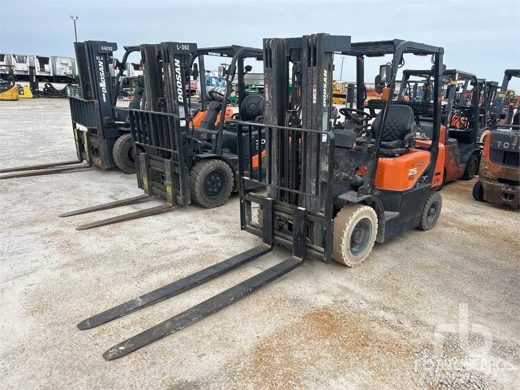 Doosan G25G Carretillas diesel