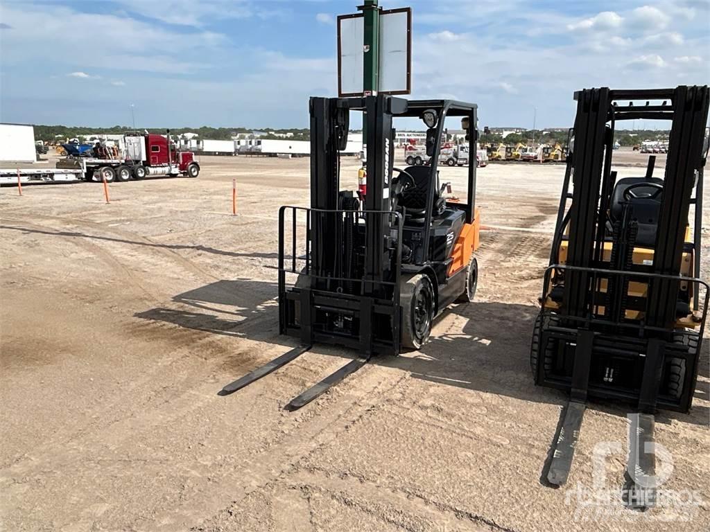 Doosan G25N-7 Carretillas diesel