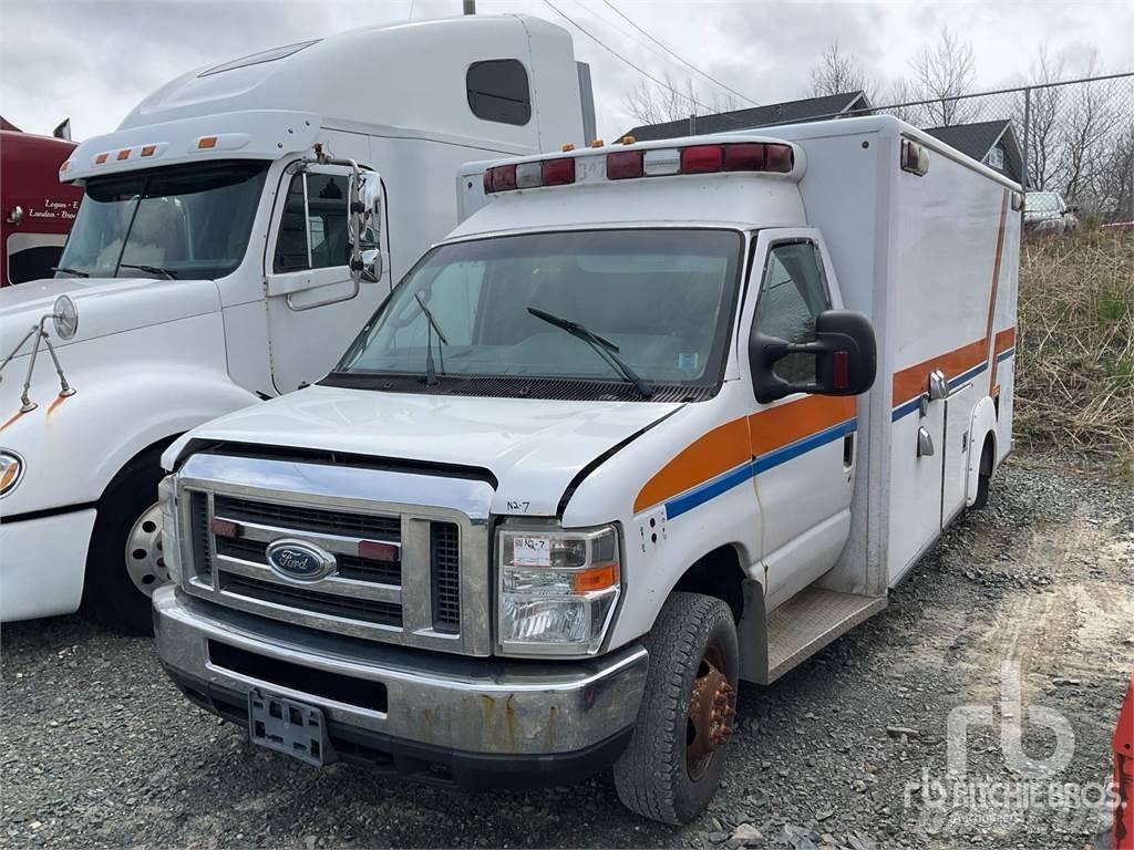 Ford E-350 Ambulancias