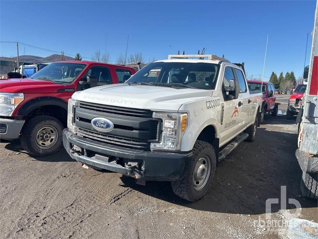 Ford F-250 Furgonetas caja abierta