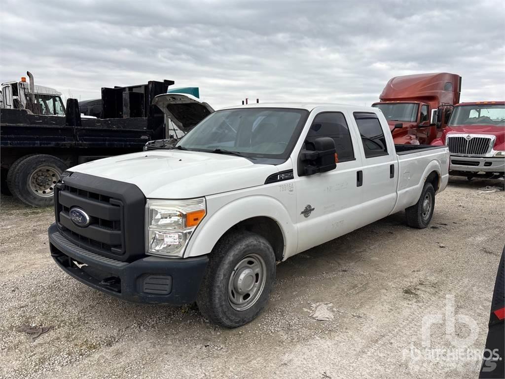 Ford F-250 Furgonetas caja abierta