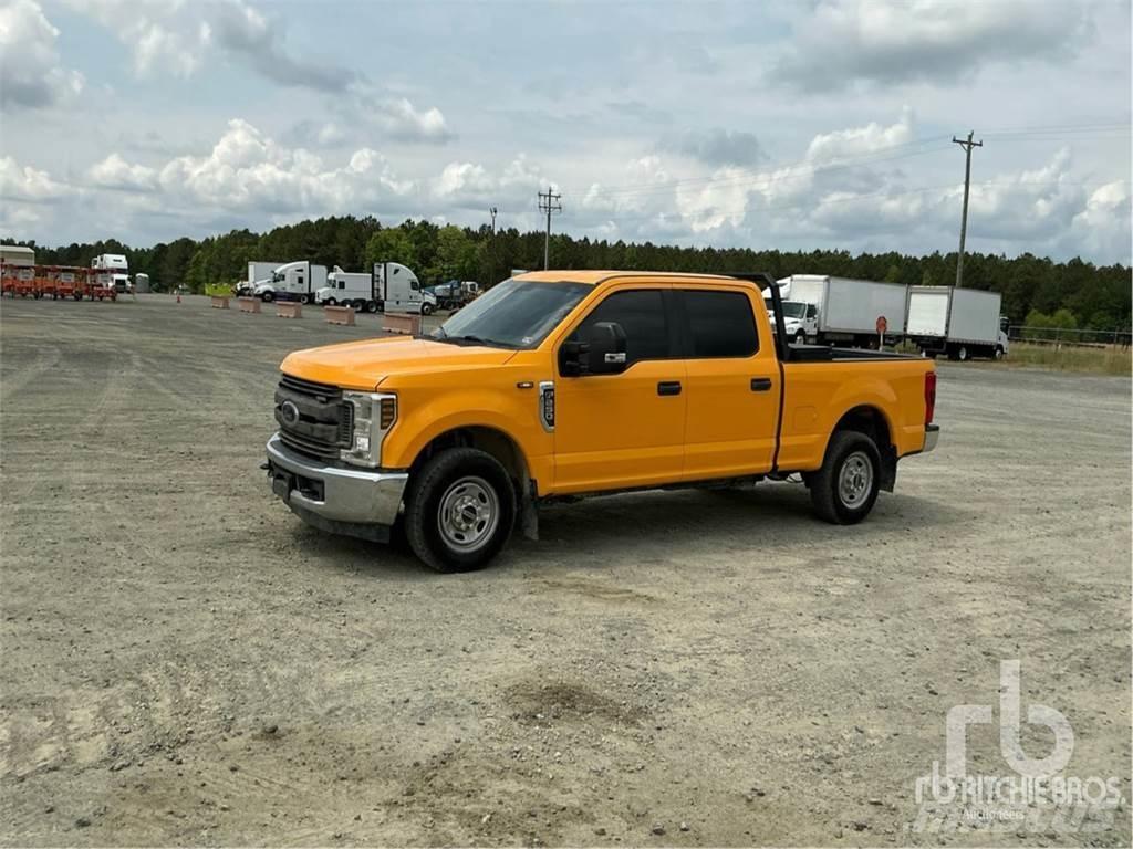 Ford F-250 Furgonetas caja abierta