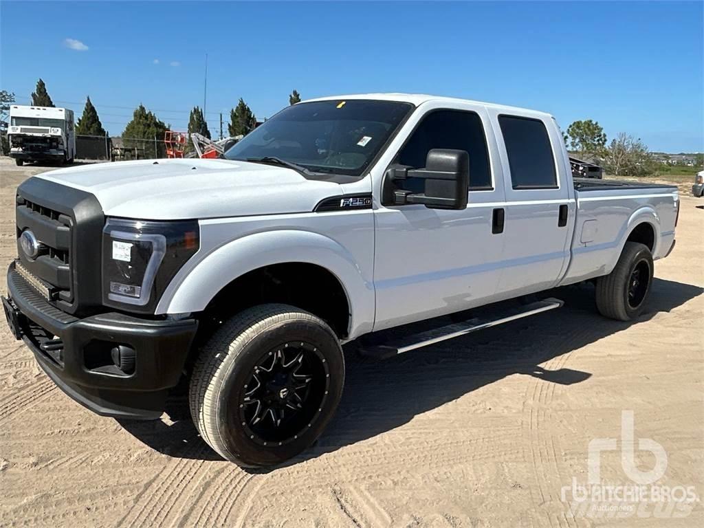 Ford F-250 Furgonetas caja abierta