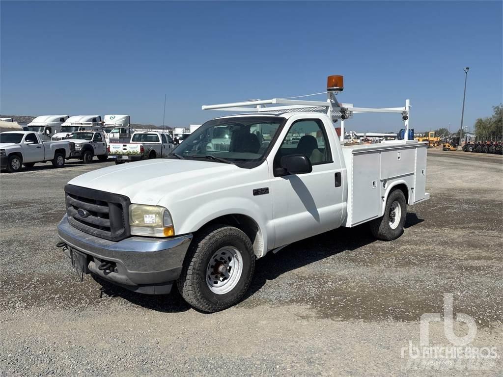 Ford F-350 Vehículos - Taller