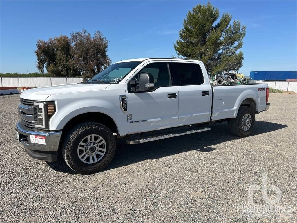 Ford F-350 Furgonetas caja abierta