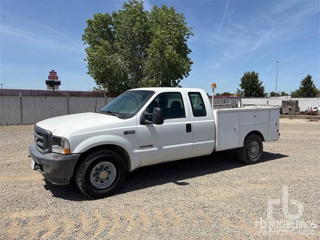 Ford F-350 Vehículos - Taller