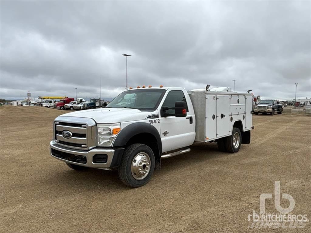 Ford F-550 Vehículos - Taller