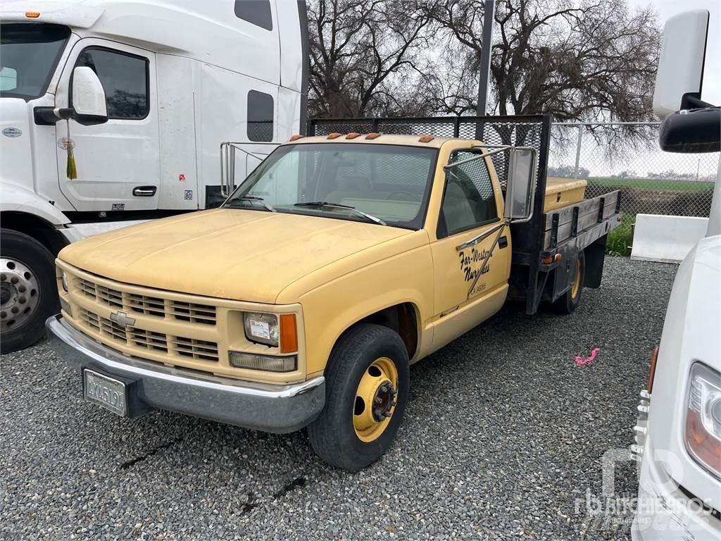 Ford F700 Camiones plataforma