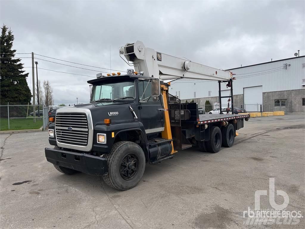Ford L8000 Camiones grúa