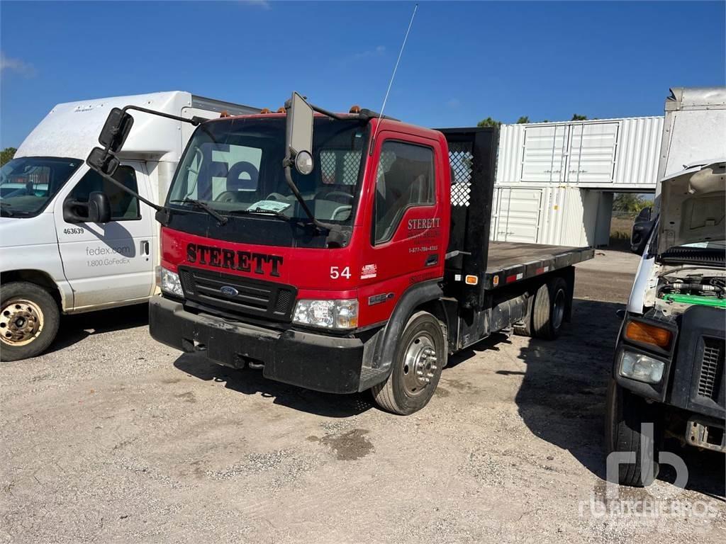 Ford LCF550 Camiones plataforma