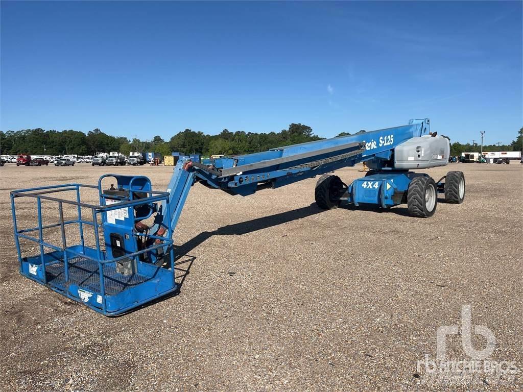 Genie S-125 Plataforma de trabajo articulada
