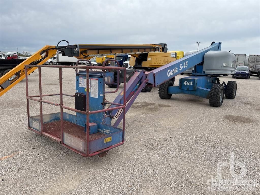 Genie S-45 Plataforma de trabajo articulada