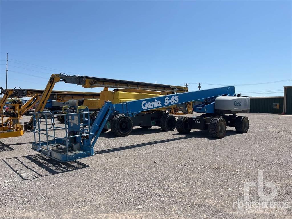 Genie S-85 Plataforma de trabajo articulada