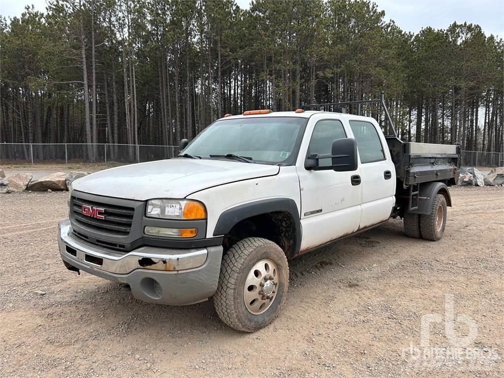 GMC SIERRA 3500 Camiones bañeras basculantes o volquetes