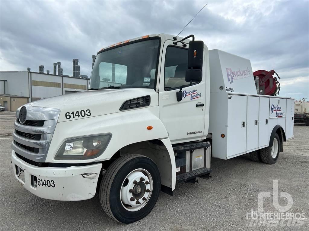 Hino 268 Vehículos - Taller