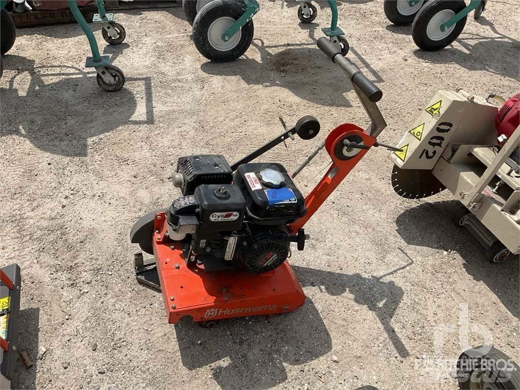 Husqvarna MG8 Máquinas cortadoras de asfalto