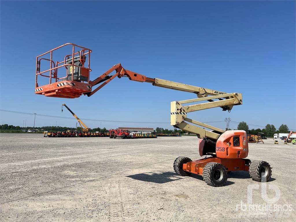 JLG 510AJ Plataforma de trabajo articulada