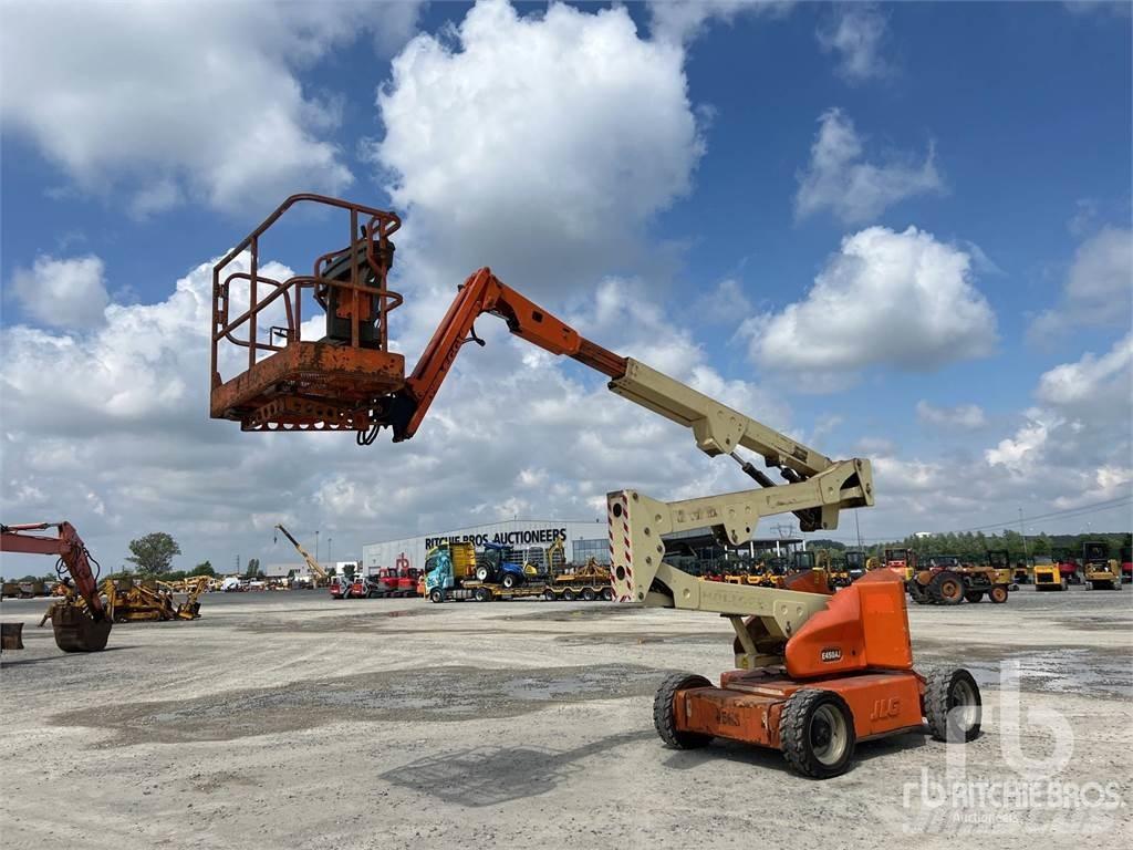 JLG E450AJ Plataforma de trabajo articulada