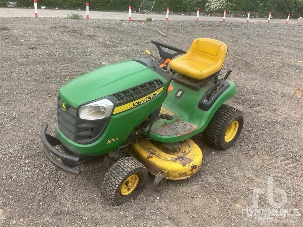 John Deere X125 Segadoras