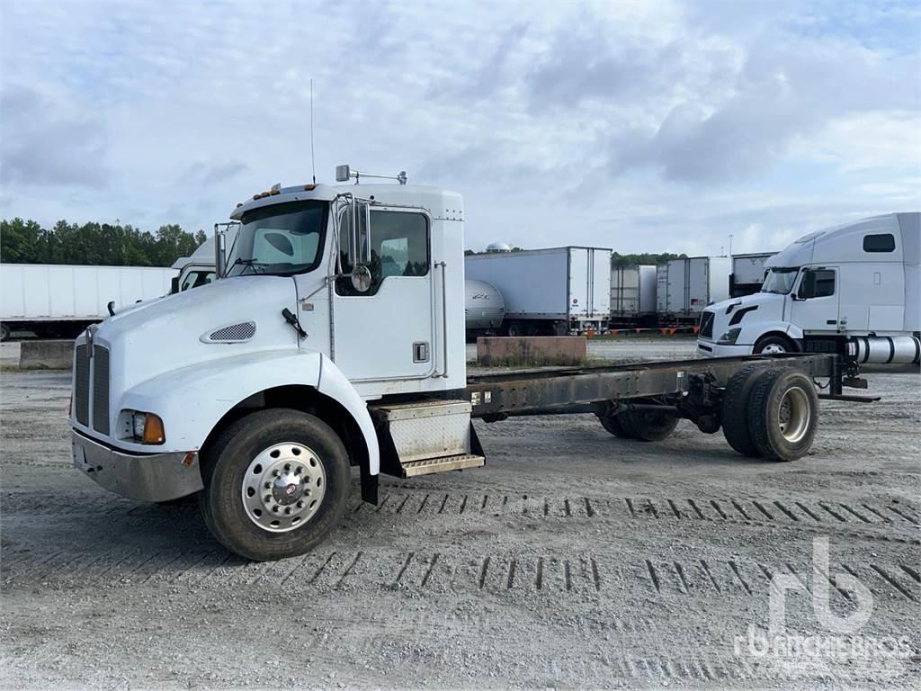 Kenworth T300 Camiones chasis