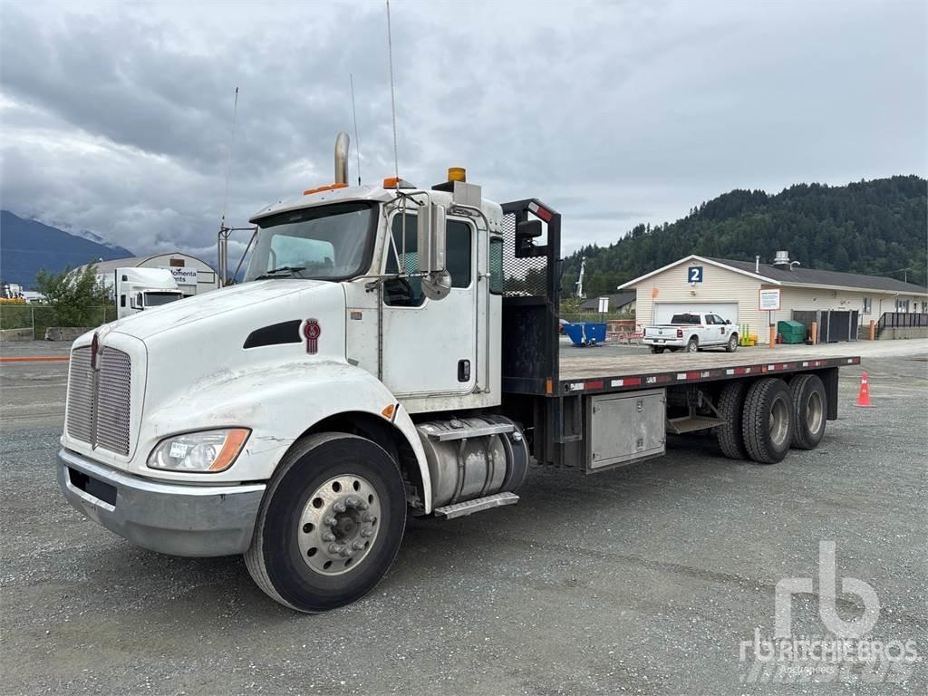 Kenworth T300 Camiones plataforma