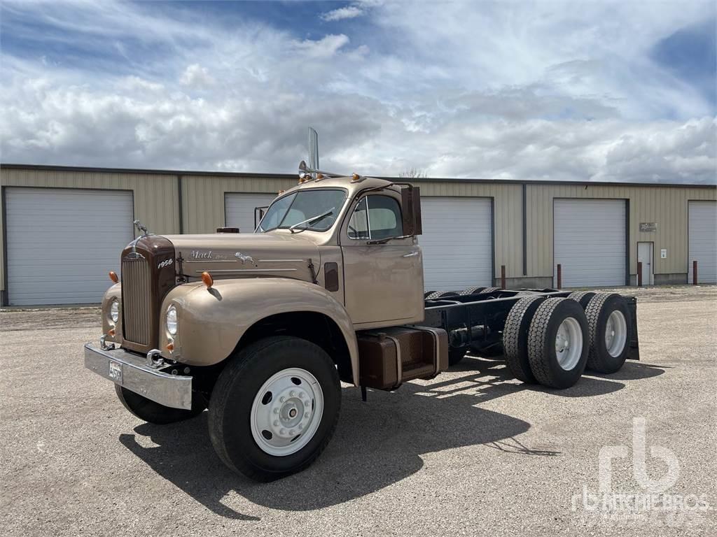 Mack 1956 Camiones chasis