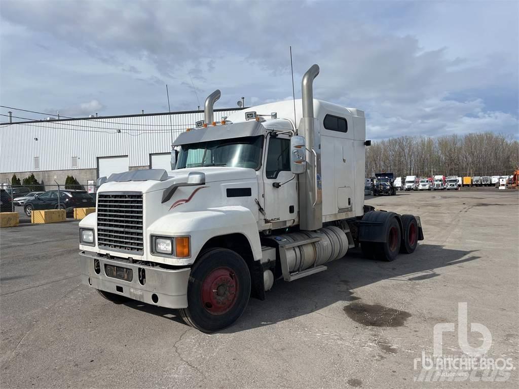 Mack CHU613 Cabezas tractoras