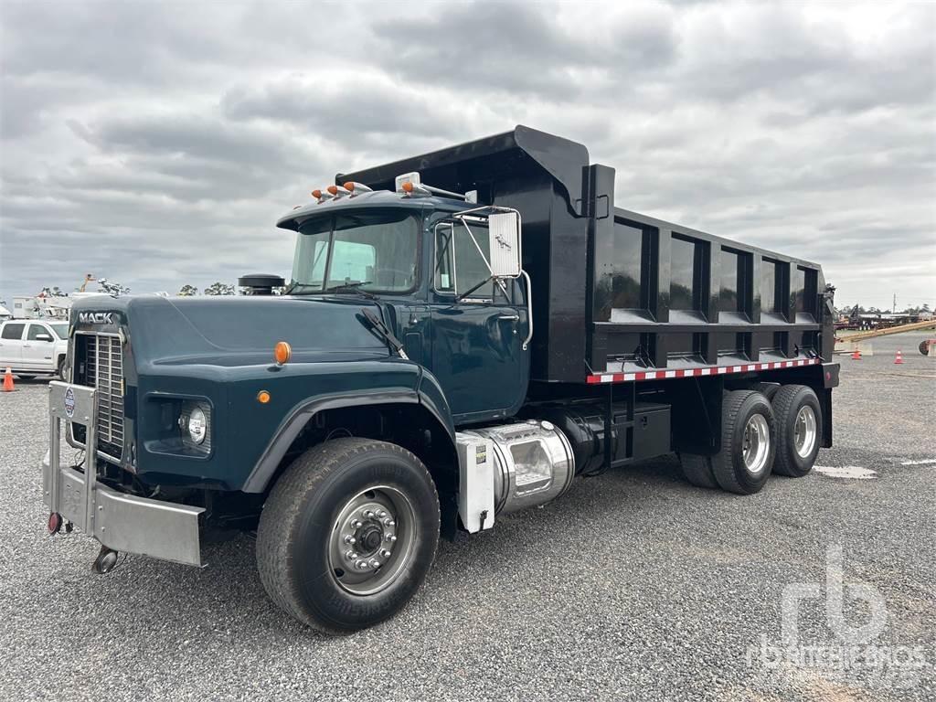Mack RB688S Camiones bañeras basculantes o volquetes