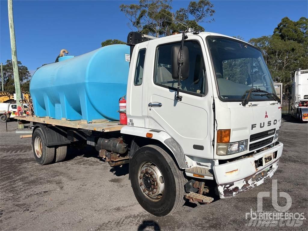Mitsubishi FM65 Camiones cisterna