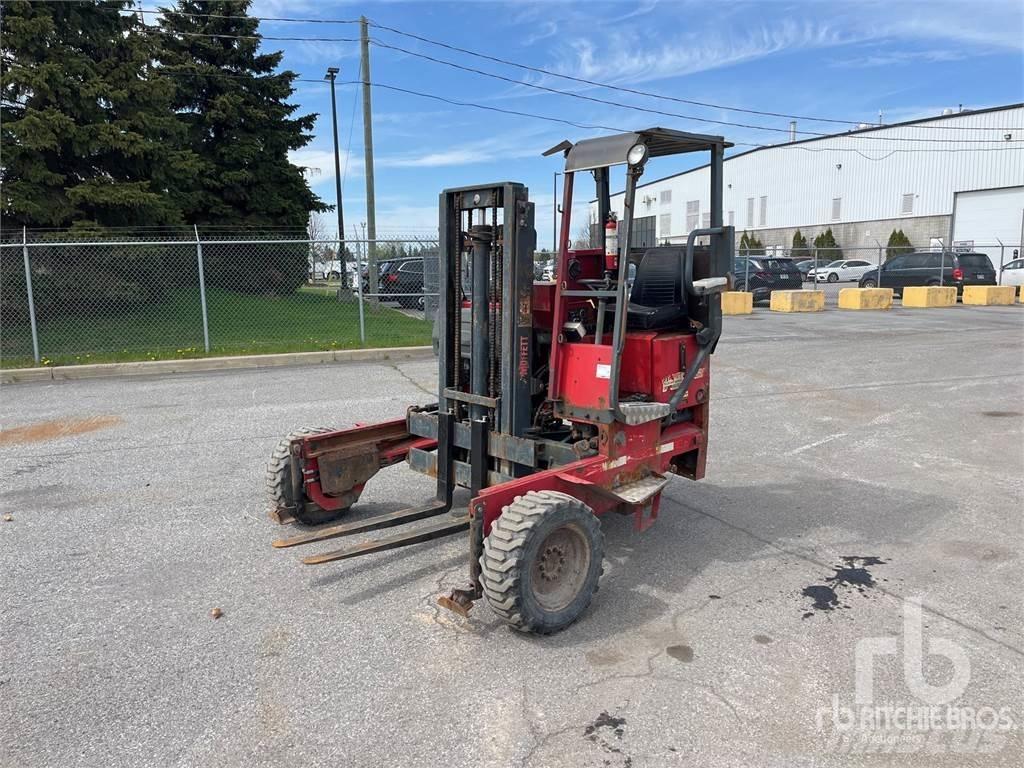  MOFFET M5500 Carretillas elevadoras todo terreno