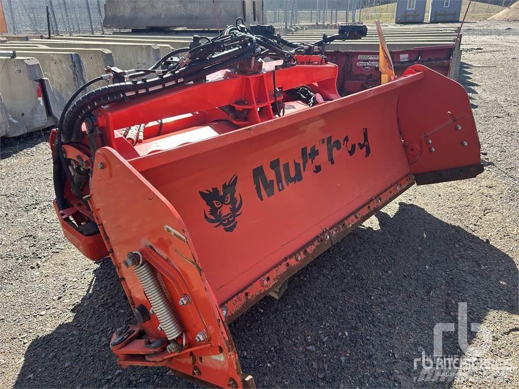 Multihog MPV200 Otros equipos para carreteras y quitanieves