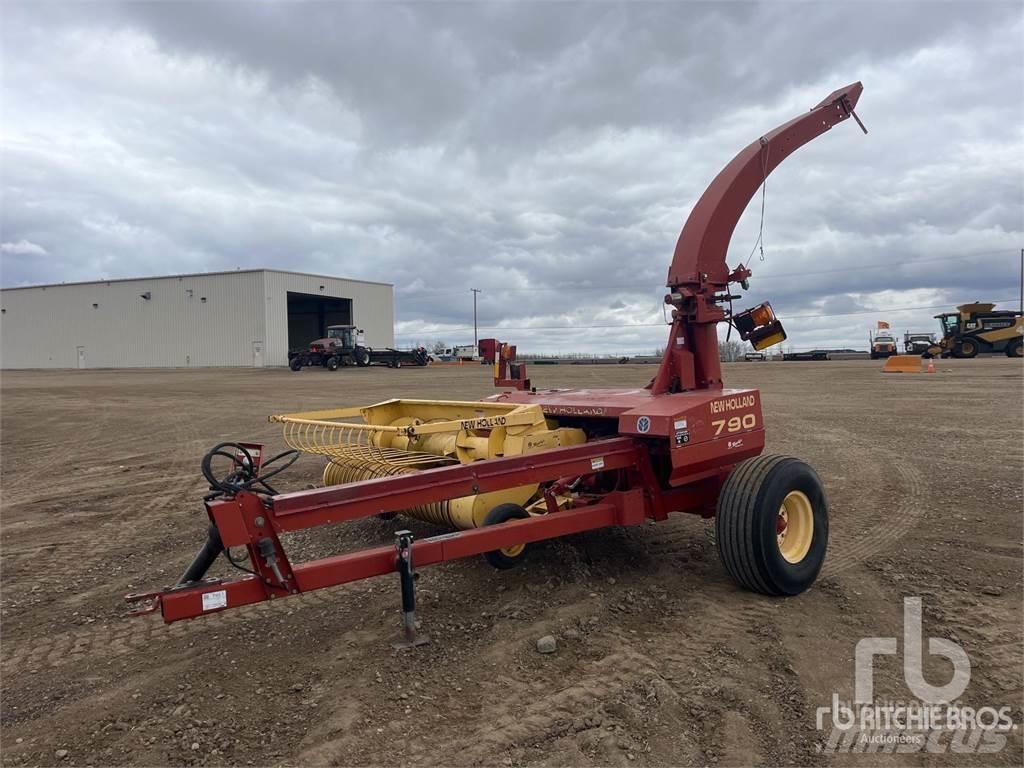 New Holland 790 Otros equipos para ganadería