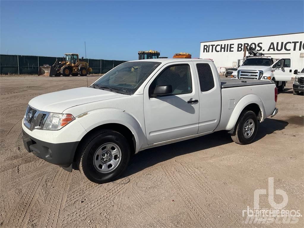 Nissan FRONTIER Furgonetas caja abierta