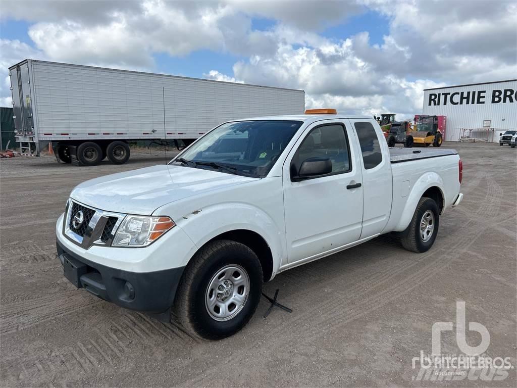 Nissan FRONTIER Furgonetas caja abierta