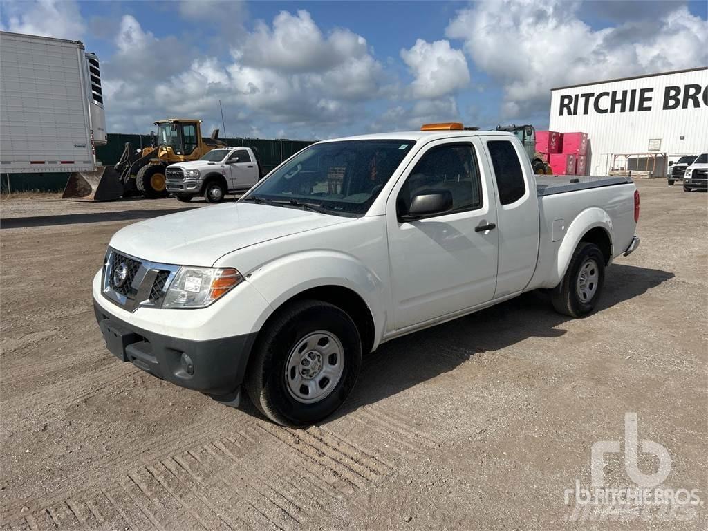 Nissan FRONTIER Furgonetas caja abierta