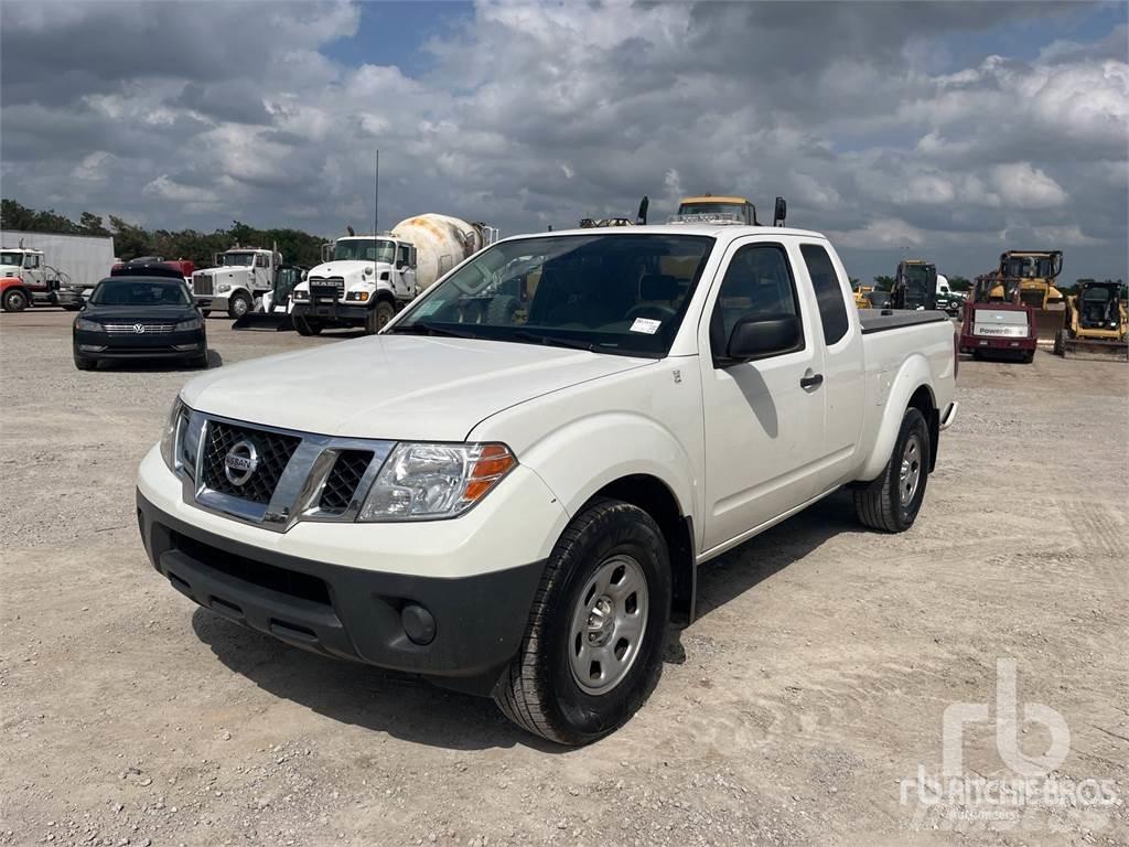 Nissan FRONTIER Furgonetas caja abierta
