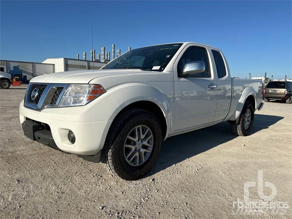 Nissan FRONTIER Furgonetas caja abierta
