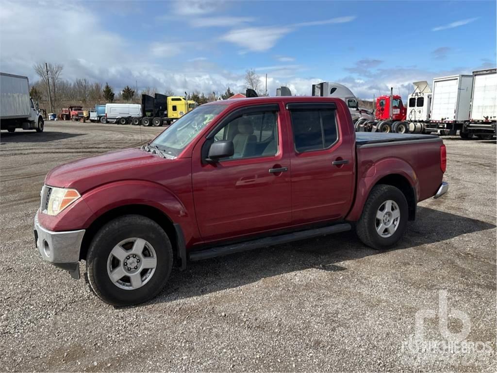 Nissan FRONTIER Furgonetas caja abierta